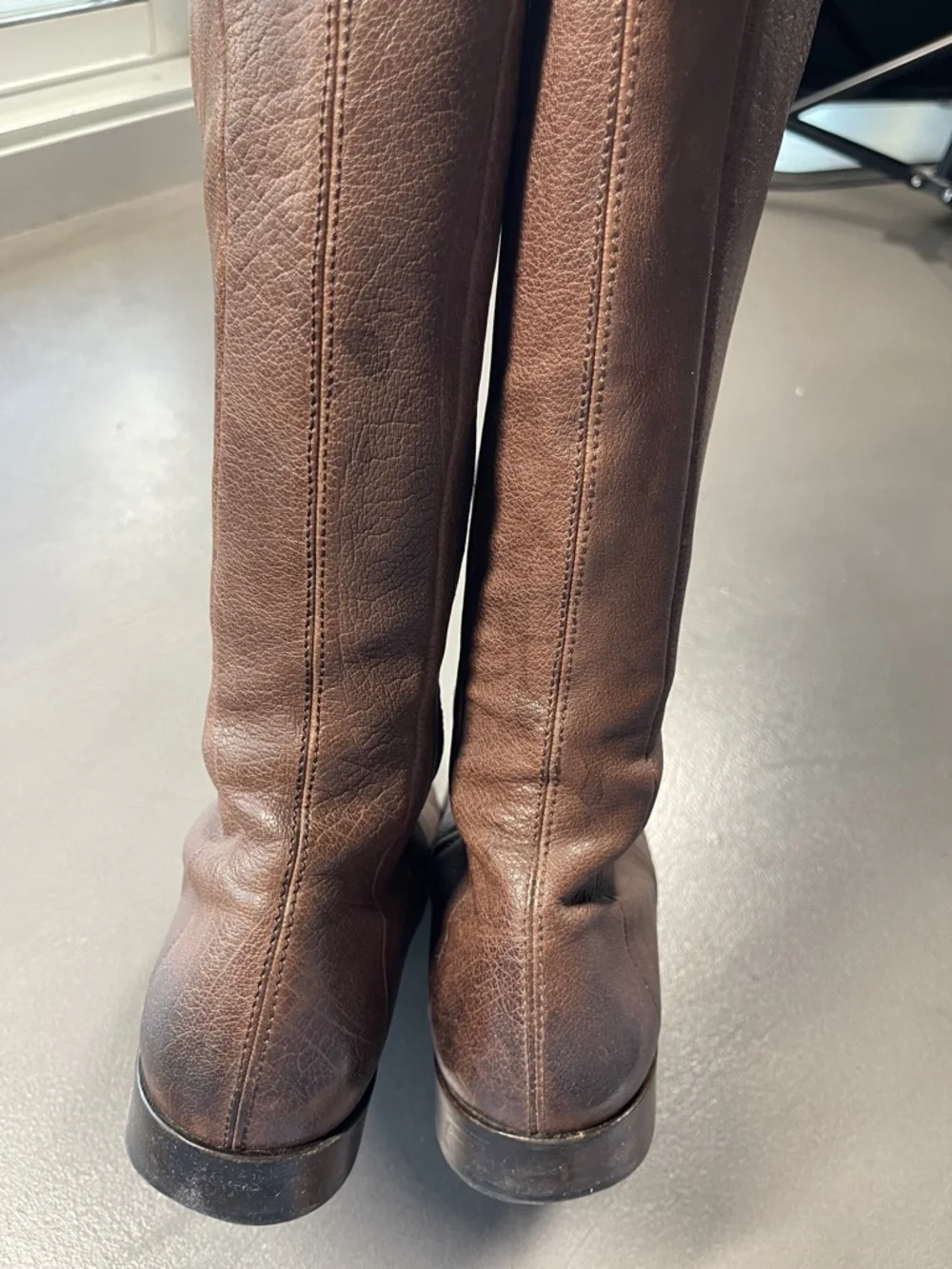 Valentino Garavani Mens Tall Brown Leather Boots Size 41.5